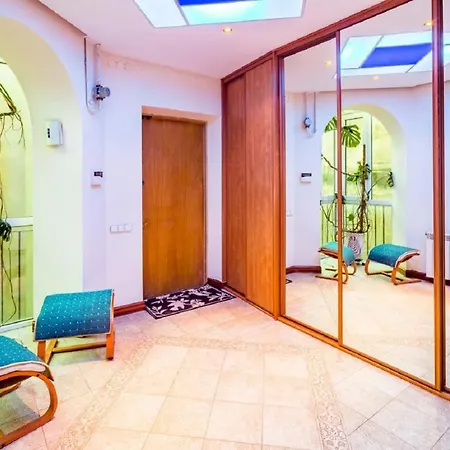 Alfa Ivana Franka * Львов